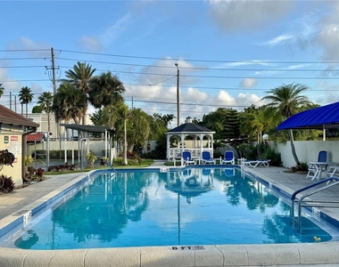 1100 E Bay Drive - Photo Thumbnail 38