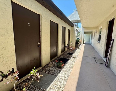 1100 E Bay Drive - Photo Thumbnail 24