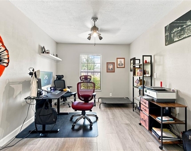 3944 Ne 7th Street - Photo Thumbnail 20