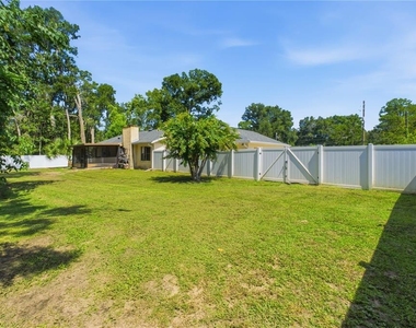 3944 Ne 7th Street - Photo Thumbnail 31