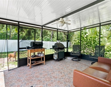 3944 Ne 7th Street - Photo Thumbnail 24
