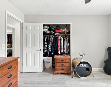 3944 Ne 7th Street - Photo Thumbnail 23