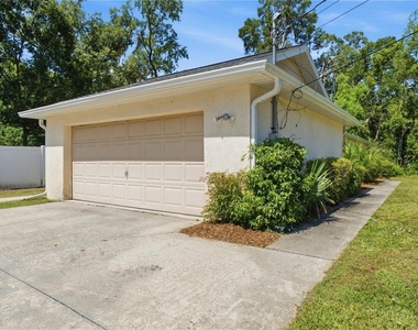3944 Ne 7th Street - Photo Thumbnail 28