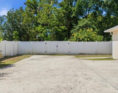 3944 Ne 7th Street - Photo Thumbnail 27
