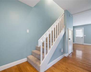 310 S Church Avenue - Photo Thumbnail 11