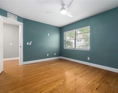 310 S Church Avenue - Photo Thumbnail 13