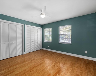 310 S Church Avenue - Photo Thumbnail 16