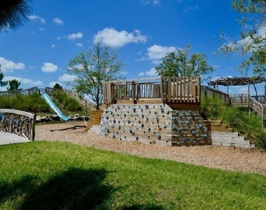 17402 Cruiser Bend - Photo Thumbnail 39