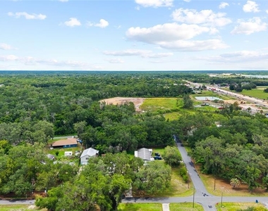 34807 Evergreen Way - Photo Thumbnail 7