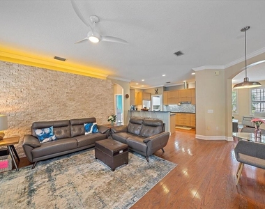 7107 Switchgrass Trail - Photo Thumbnail 14