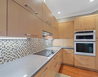 7107 Switchgrass Trail - Photo Thumbnail 13
