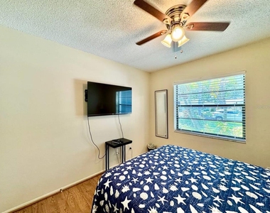 2775 Diane Terrace - Photo Thumbnail 15