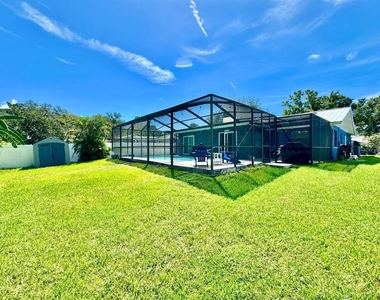 2775 Diane Terrace - Photo Thumbnail 33