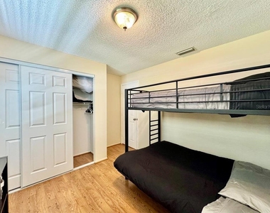2775 Diane Terrace - Photo Thumbnail 19