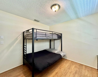 2775 Diane Terrace - Photo Thumbnail 20