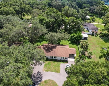 103 N Kingsway Road - Photo Thumbnail 4