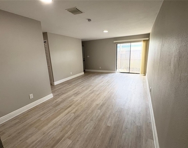 7939 Pine Drive - Photo Thumbnail 9