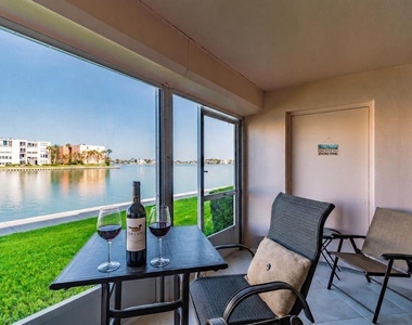 7560 Bay Island Drive S - Photo Thumbnail 21
