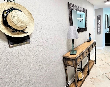7560 Bay Island Drive S - Photo Thumbnail 5