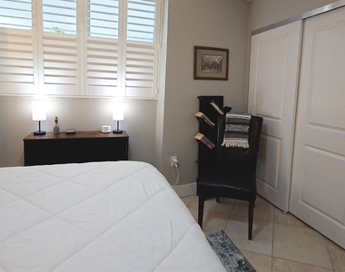 7560 Bay Island Drive S - Photo Thumbnail 45