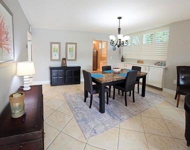 7560 Bay Island Drive S - Photo Thumbnail 8
