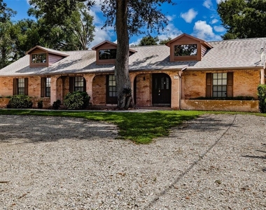 501 Bryan Road - Photo Thumbnail 3