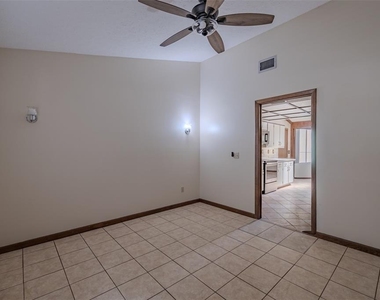 501 Bryan Road - Photo Thumbnail 15
