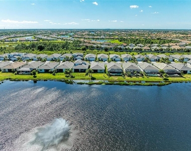 18530 Midsummer Place - Photo Thumbnail 55