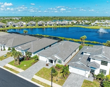 18530 Midsummer Place - Photo Thumbnail 92