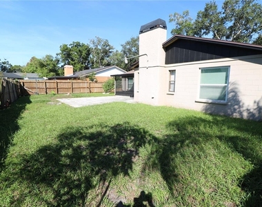 5017 Oakshire Dr - Photo Thumbnail 40