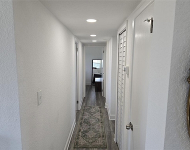 4301 W Wisconsin Avenue - Photo Thumbnail 12