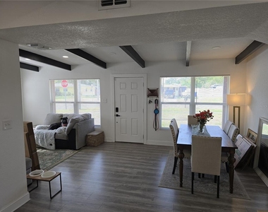 4301 W Wisconsin Avenue - Photo Thumbnail 6