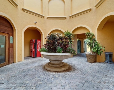 2741 Via Cipriani - Photo Thumbnail 29