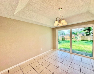 5132 Chilkoot Street - Photo Thumbnail 8