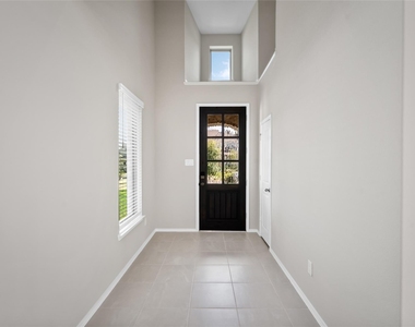 42433 Quail Valley Lane - Photo Thumbnail 3