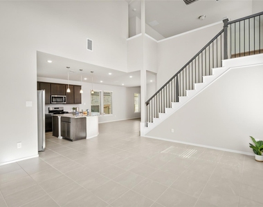 42433 Quail Valley Lane - Photo Thumbnail 16