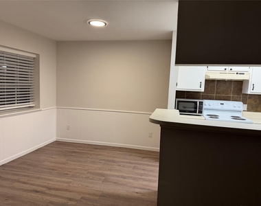 18800 Egret Bay Boulevard - Photo Thumbnail 1