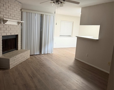 18800 Egret Bay Boulevard - Photo Thumbnail 3