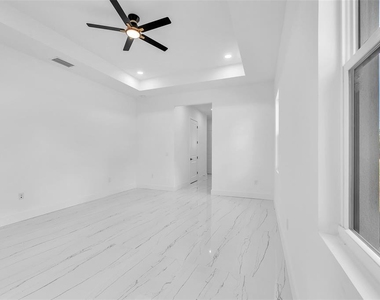 11921 Fort King Highway - Photo Thumbnail 14