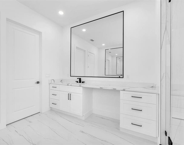 11921 Fort King Highway - Photo Thumbnail 15