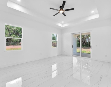 11921 Fort King Highway - Photo Thumbnail 13