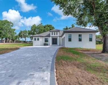 11921 Fort King Highway - Photo Thumbnail 1