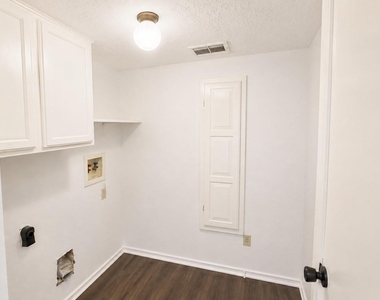 3111 West Creek Club Drive - Photo Thumbnail 24