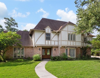 8215 Winding Hill Lane - Photo Thumbnail 2