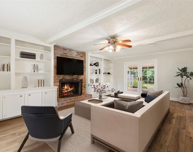 8215 Winding Hill Lane - Photo Thumbnail 4