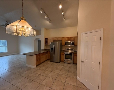 4647 Eagle Peak Drive - Photo Thumbnail 9