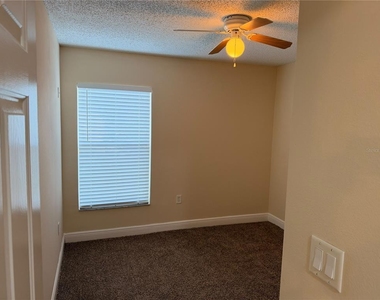 4647 Eagle Peak Drive - Photo Thumbnail 11