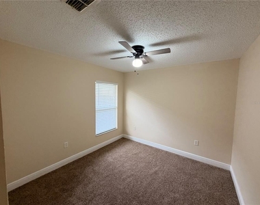 4647 Eagle Peak Drive - Photo Thumbnail 18