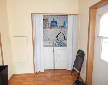 900 Columbia Avenue - Photo Thumbnail 6