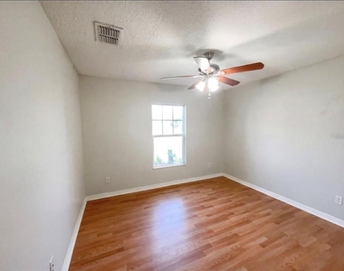1801 Missouri Avenue - Photo Thumbnail 8